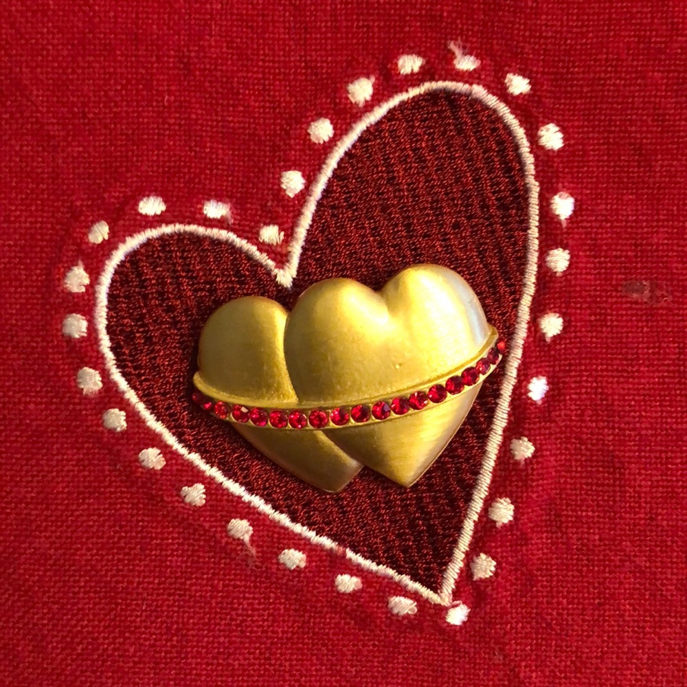 Gold Heart Pin
